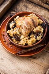 Stewed chicken thighs and porridge