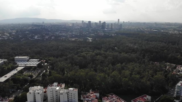 Aerial view of plaza Andares in the distance. (Guadalajara, Jalisco, M&eacute;xico)