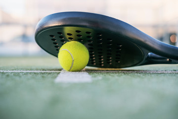 paddle tennis objects in court
