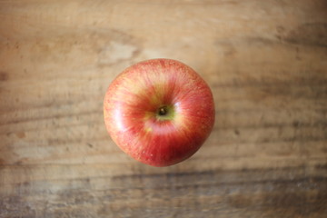 apple-2
