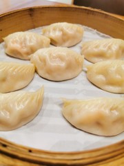 the asian japanese chinese pork stream baked dumpling Dim Sum lunch meal 