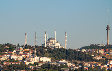 Fototapeta na wymiar The new Camlica Mosque can be seen from the Bosporus in Istanbul, Turkey