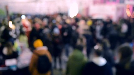 Crowd a lot of people in the hall