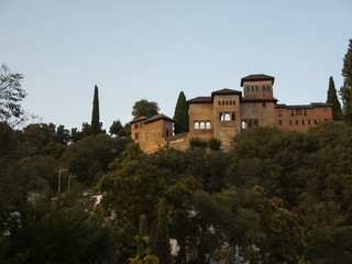 Su majestad 2