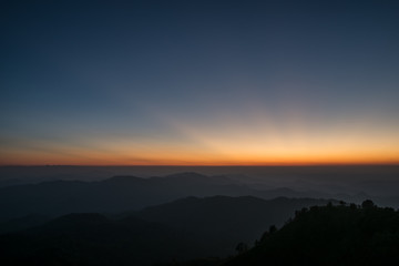 The stars and the milky way in the night sky are very beautiful.