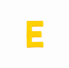 Letter E of the alphabet - Piece in yellow plastic