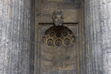 architecture of the Empire style and classicism . the entrance to the Cathedral