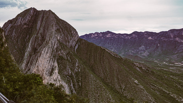 Monta&ntilde;as de Garcia