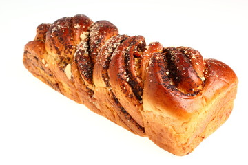 Yeast cake with poppy seed