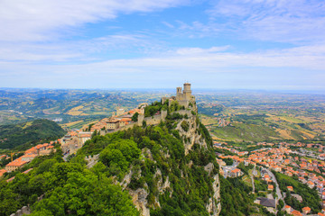 Fototapeta na wymiar San Marino tower