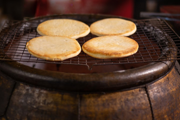 grilled fresh bread cakes