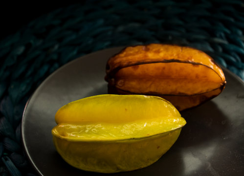 Karambole, die dekorative und vitaminreiche Sternfrucht