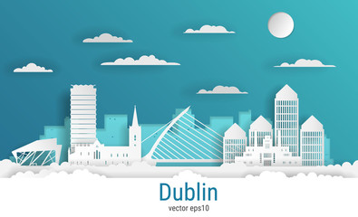 Fototapeta premium Cięcie papieru styl Dublin miasto, biały kolor papieru, czas ilustracji wektorowych. Pejzaż miejski ze wszystkimi słynnymi budynkami. Skyline Dublin kompozycja miasta do projektowania.