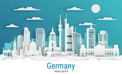Naklejka premium Styl cięcia papieru Niemcy, biały kolor papieru, czas ilustracji wektorowych. Pejzaż miejski ze wszystkimi słynnymi budynkami. Kompozycja Skyline Germany do projektowania.