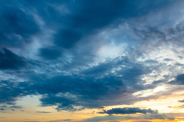 Naklejka na ściany i meble Beautiful clouds at sunset