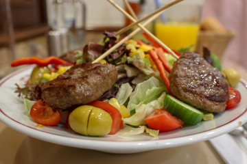 meatball salad delicious and nutritious