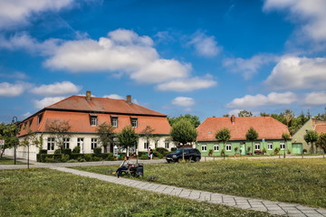 Fototapeta na wymiar kleinstadt kloster zinna, deutschland - marktplatz