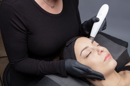 Soins du visage esth&eacute;tique