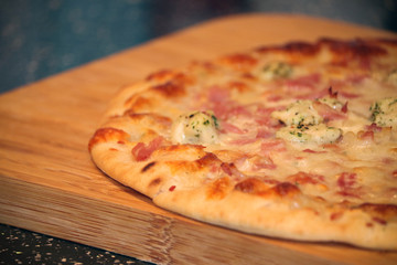 Chicken, bacon and herb pizza