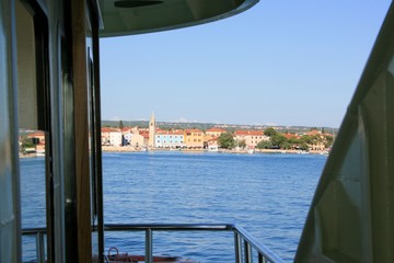 Fototapeta na wymiar view on Fazana, taken from the boat to Brioni, Croatia