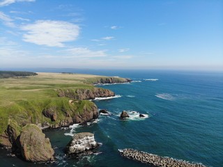 【北海道】道東・花咲線でいく落石岬のドローン空撮写真 | 夏の落石湾