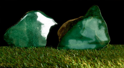 Real jade That is the original jade ball Green and rare, expensive © Diamon jewelry