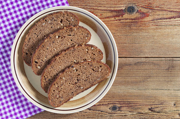 Rye bread with seeds