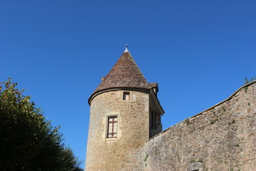 Fototapeta na wymiar Tour Gaujard à Avallon