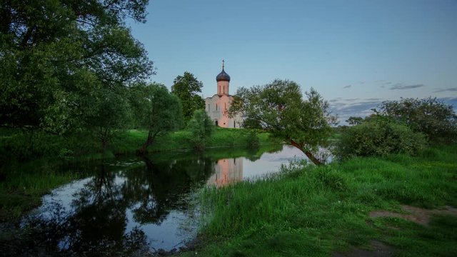 Church of the Intercession on the Nerl. Russia, Golden Ring. Time lapse UHD 4K. 