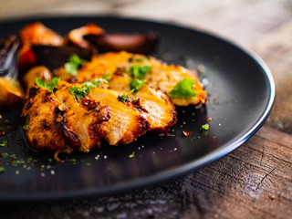  Barbecue chicken breast with roast vegetables