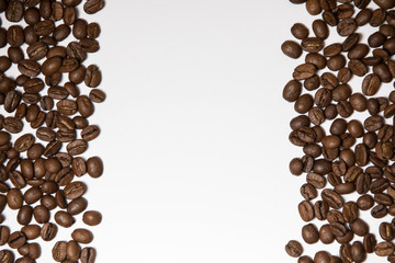 Kaffeebohnen isoliert