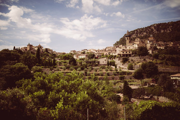 Kleines Bergdorf in Sapnien Mallorca