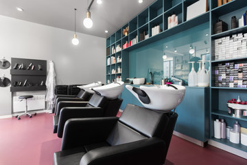 Hairdresser places and many professional cosmetics, beauty salon - obrazy, fototapety, plakaty