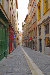 Les rues du Vieux Lyon un dimanche matin