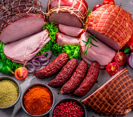 Composition with assorted meat products