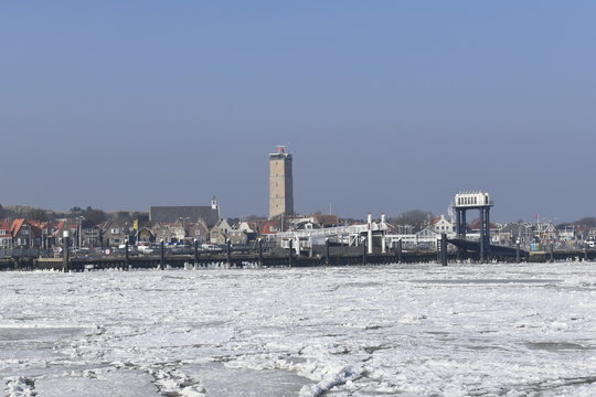 terschelling winter icesea waddenzee