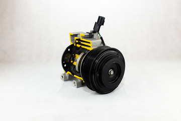 Half-cutted car air conditioning compressor