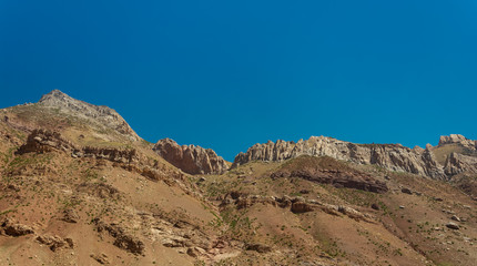 Fototapeta na wymiar Beautiful mountainous and arid background. with copy space . Picture taken in Aconcagua National Park, from Mendoza, Argentina.