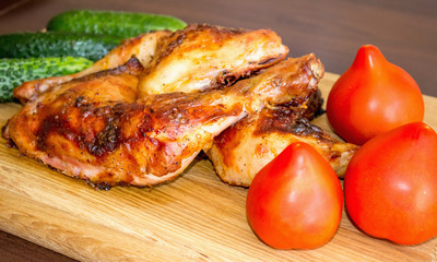 Grilled chicken with fresh vegetables