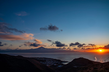 barco con destino al teide