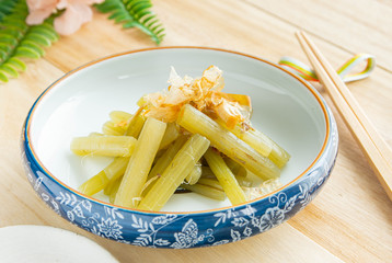 ふきの煮物