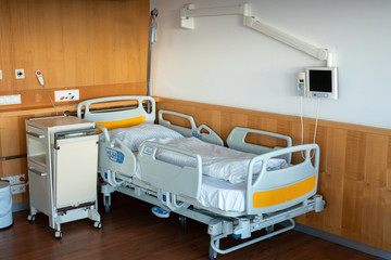 Pflegebtt Krankenbett