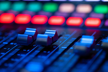 Volume control of the soundboard in blue light