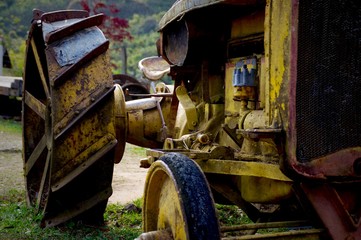 Fototapeta na wymiar old tractor