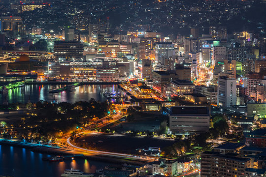 [長崎県]長崎市街の夜景（鍋冠山公園） © 宏樹 林