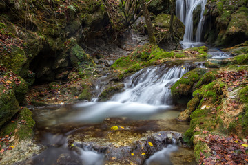 Fototapeta na wymiar Andoin waterfall