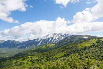 Fototapeta premium Vilyuchinsky volcano, Kamchatka peninsula, Russia. It is located southwest of the city of Petropavlovsk-Kamchatsky behind Avacha Bay.