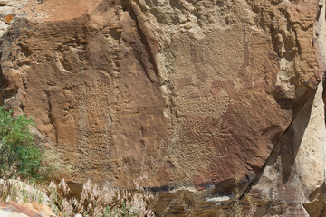 legend Rocks State Petroglyph Site