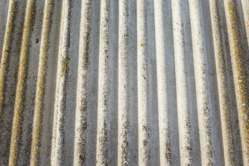 Asbestos roof removal . Asbestos dust in the environment. Health problems