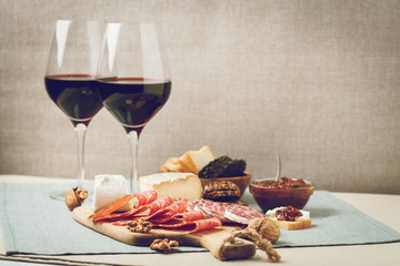 Red wine and charcuterie assortment